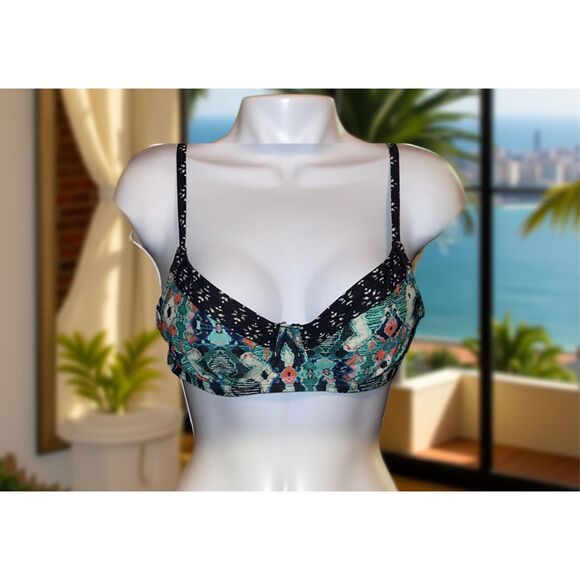 Athleta Multi Colored Bikini Top Size 32 B/C - Picture 1 of 5